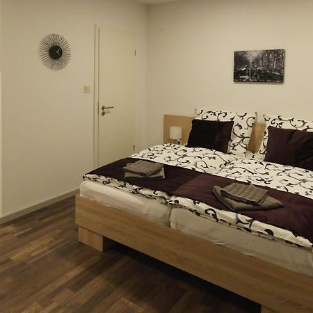 Nice Home Apartment 2 Abda Exterior photo